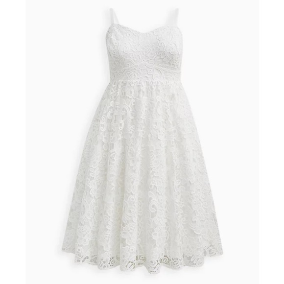 NWT TORRID CROCHET LACE SWEETHEART MIDI DRESS - LACE WHITE - Picture 4 of 11